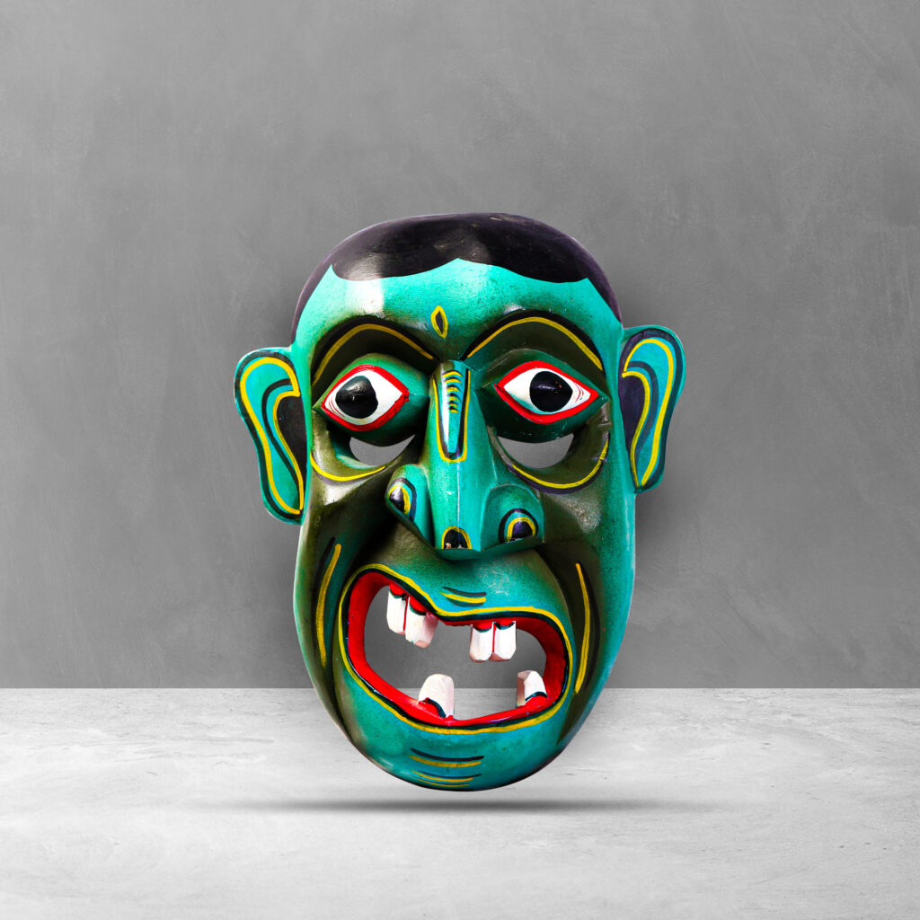 Traditional Kolam Mask - Vibrant Sri Lankan Souvenir